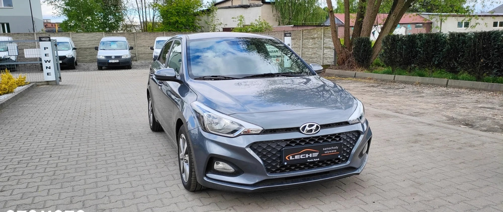 Hyundai i20 cena 46900 przebieg: 47800, rok produkcji 2018 z Żory małe 326